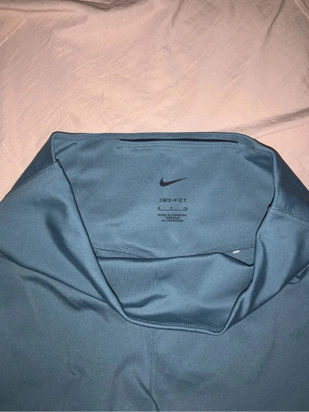 Nike Teal Full-Length Leggings with White Swoosh Accent